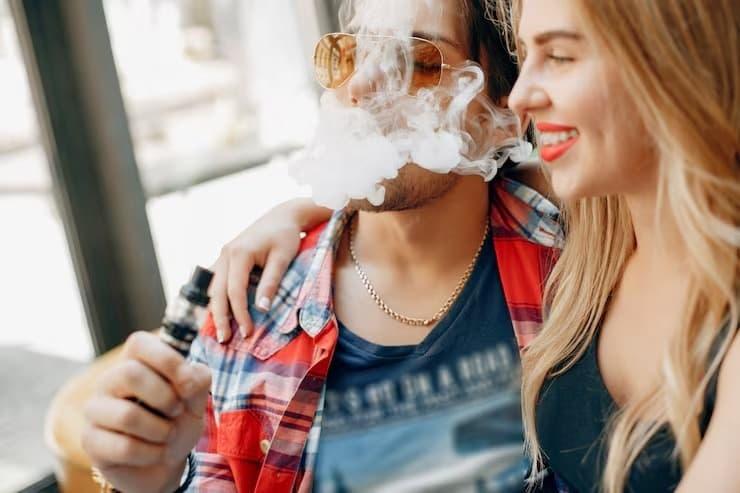 E-Shisha Safety Guide and Myths Debunked - e-cigarettes and lung health What You Need to Know