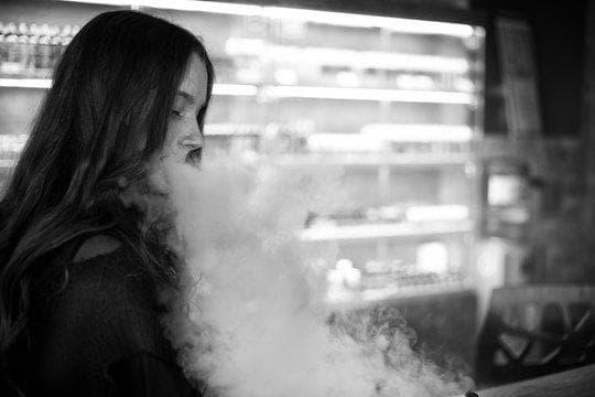 IBVAPE tips for e-cigarette disposal near me and why IBVAPE recycling matters