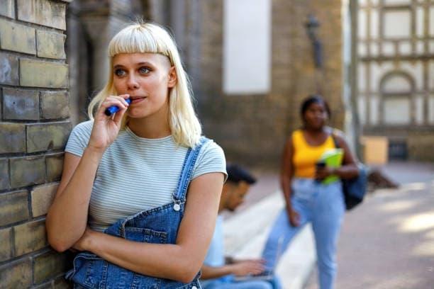 ibvape 25000 Züge review and essential guide to legal restrictions on tobacco and e-cigarettes in 2025