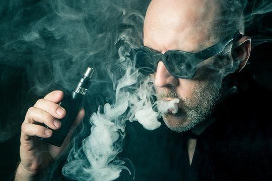 Vape shop buying and packing tips to comply with qatar airways e cigarette policy when flying internationally