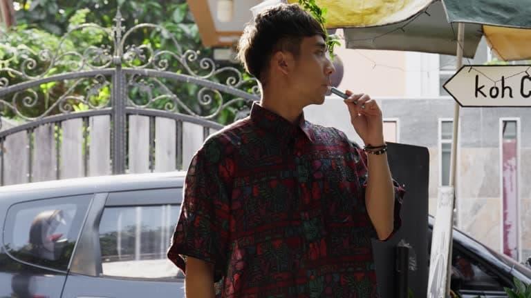 Disposable vapes — are electronic cigarettes bad for you and what the latest research reveals
